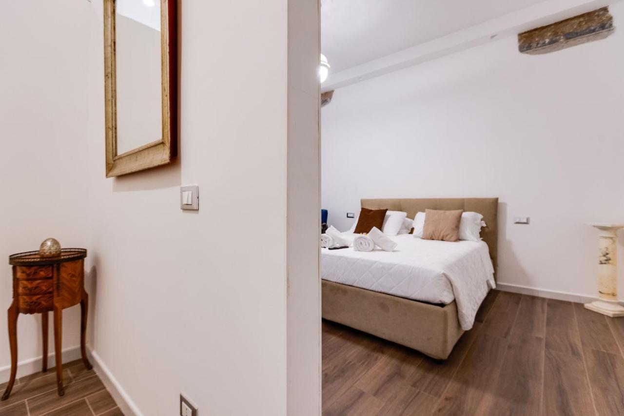 Готель Clavdia Flat Monti Рим Екстер'єр фото